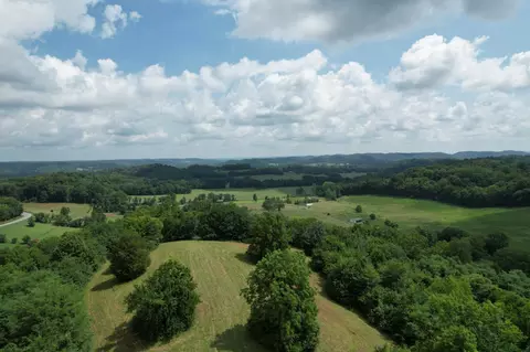 4 Floyd Rd, Franklin, TN 37064