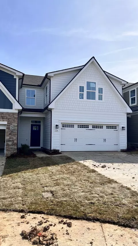 203 Pitchfork Way, Gallatin, TN 37066