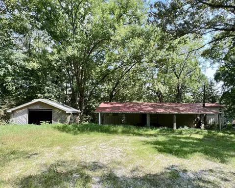 540 S Park St, Hohenwald, TN 38462
