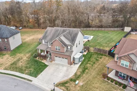 935 Nectar Ct, Adams, TN 37010