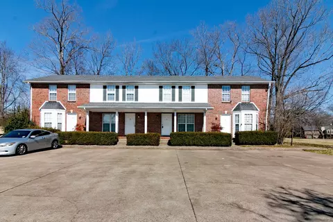 271 Timber Court Dr, Clarksville, TN 37043
