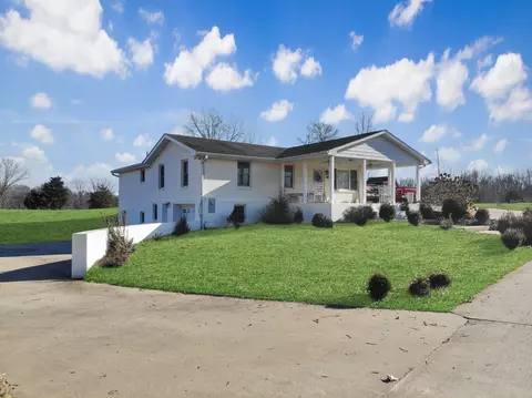 3067 Jim Ledford Rd, Woodlawn, TN 37191