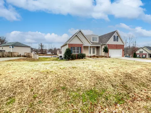 146 Iron Gate Ln, Dickson, TN 37055