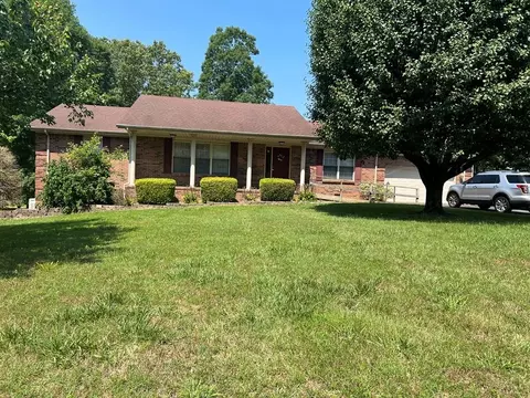 220 Nikki Ln, Paris, TN 38242
