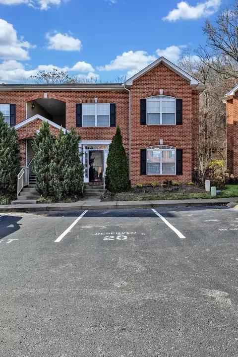 6952 Highway 70 S #110, Nashville, TN 37221