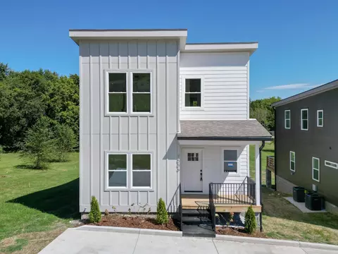1006 Fontaine Dr, Goodlettsville, TN 37072