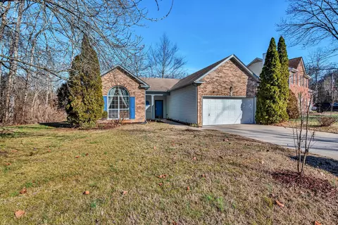 4909 Oak Barrel Dr, Antioch, TN 37013