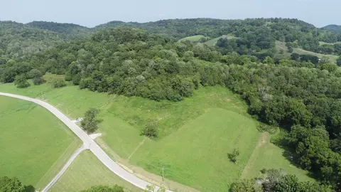 11 Highway 141 N, Hartsville, TN 37074