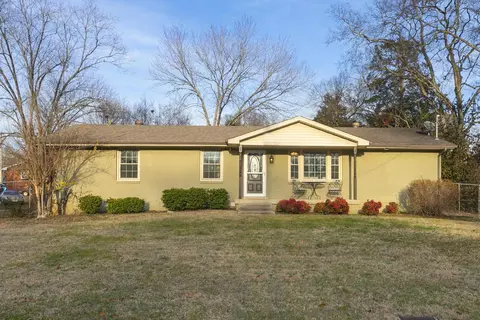 416 Janette Ave, Goodlettsville, TN 37072