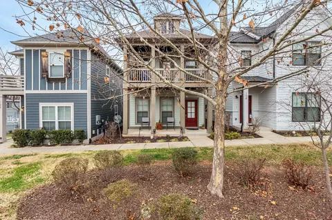 102 Walden Village Ct, Nashville, TN 37210