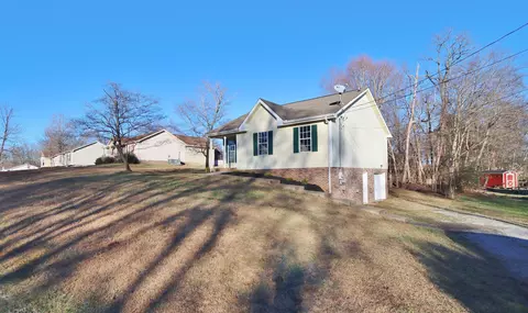 1011 Merritt Lewis Ln, Clarksville, TN 37042