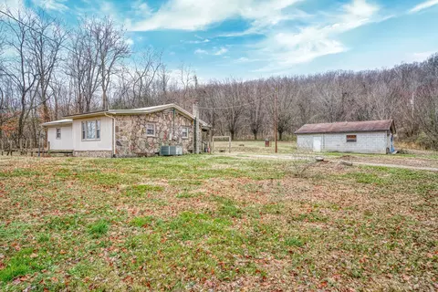 123 J K Ln, Sparta, TN 38583