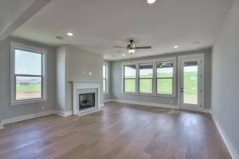 196 Phillips Bnd, Spring Hill, TN 37174 photo 18