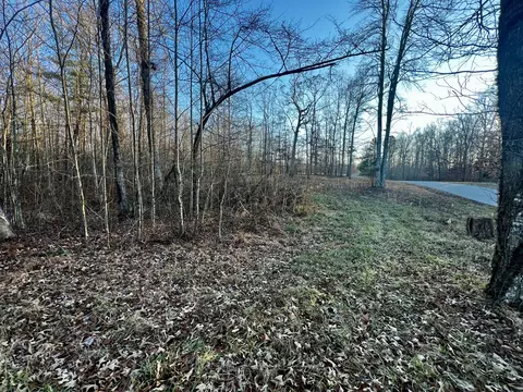 Exterior - 1002 Hargis Rd, Grimsley, TN 38565 photo 4 of 13