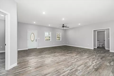 Living - 1002 Hargis Rd, Grimsley, TN 38565 photo 1 of 2