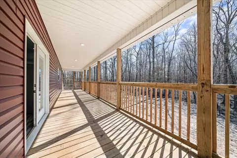 Exterior - 1002 Hargis Rd, Grimsley, TN 38565 photo 3 of 13