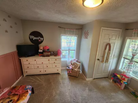 Bedroom - 5904 Highway 76 E, Springfield, TN 37172 photo 7 of 7