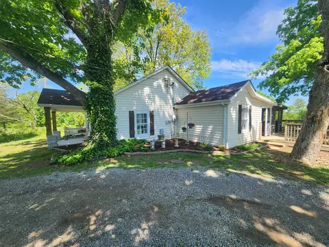 Exterior - 5904 Highway 76 E, Springfield, TN 37172 photo 2 of 22
