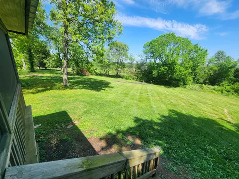 Exterior - 5904 Highway 76 E, Springfield, TN 37172 photo 16 of 22