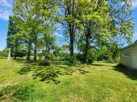 Exterior - 5904 Highway 76 E, Springfield, TN 37172 photo 12 of 22