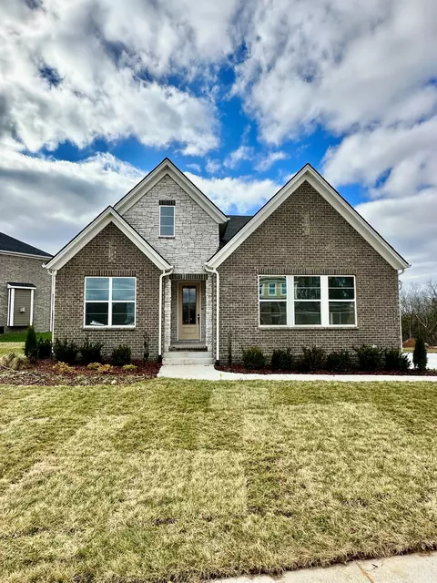 4194 Birmingham Rd, Lebanon, TN 37090