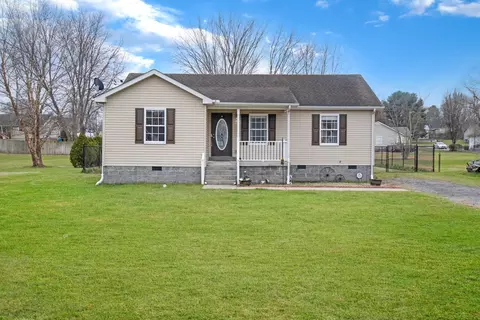 115 Poplar St, Portland, TN 37148