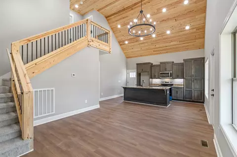119 Totty Dr, Hohenwald, TN 38462