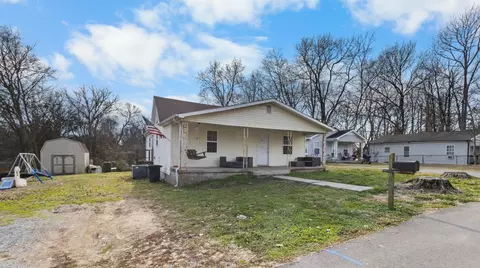 112 Brooks Aly, Clarksville, TN 37040