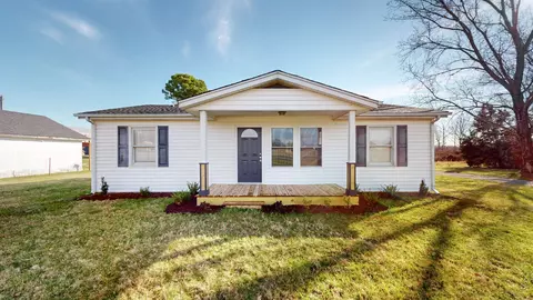 1007 Yokley Blvd, Portland, TN 37148