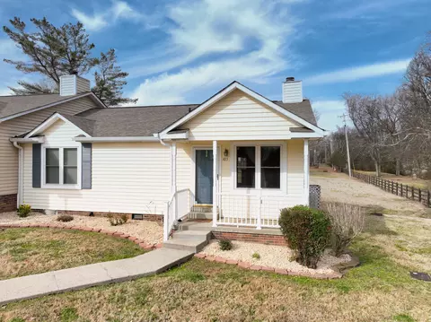 105 Rolling Meadows Dr, Goodlettsville, TN 37072