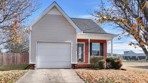 1150 Nahanee Ct, Murfreesboro, TN 37130