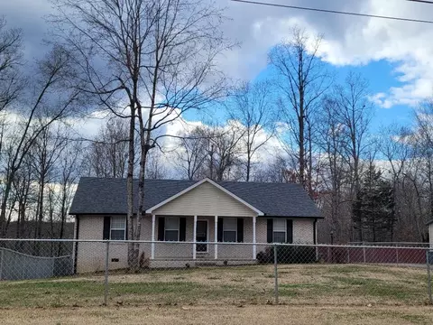 3083 Bowker Rd, Charlotte, TN 37036