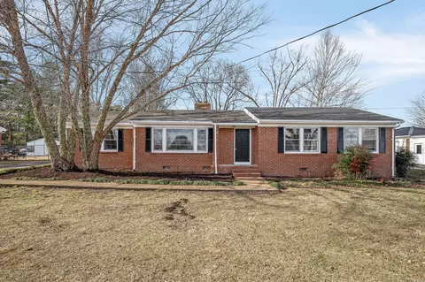 309 Sunset Dr, Mcminnville, TN 37110