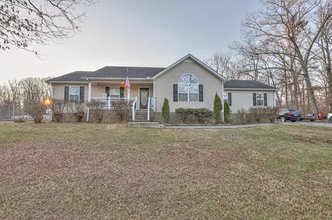 79 Brown Ln, Estill Springs, TN 37330