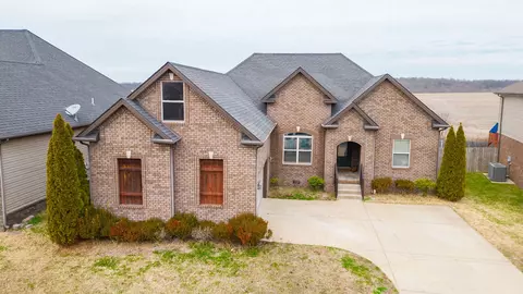 1776 Apache Way, Clarksville, TN 37042