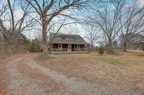 2215 Lynwood Dr, Greenbrier, TN 37073