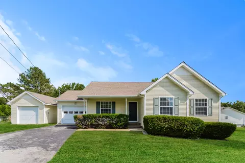 226 Avra Ct, Columbia, TN 38401