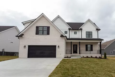 588 Bowden Dr, Clarksville, TN 37043