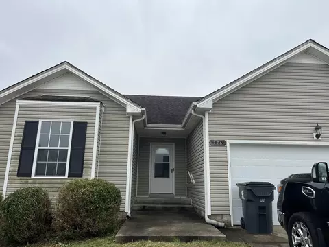 546 Fox Trot Dr, Clarksville, TN 37042