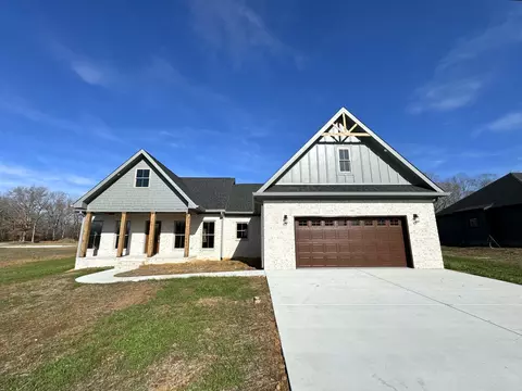 65 Old Eastbrook Rd, Estill Springs, TN 37330