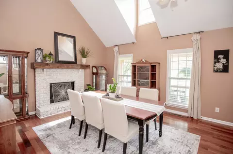 102 Spicer Ct, White House, TN 37188