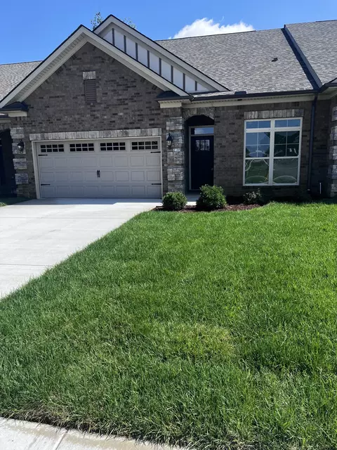 2105 Palmetto Ln, Murfreesboro, TN 37130