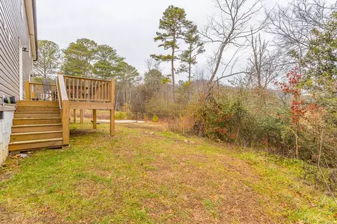 501 Varnell Rd N, Tunnel Hill, GA 30755