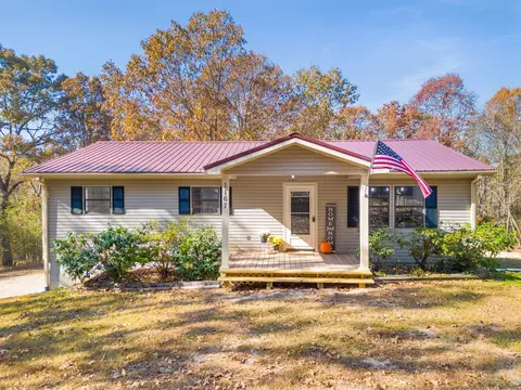 1167 Tub Ln, Bakewell, TN 37373
