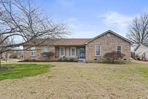 2152 Riverway Dr, Old Hickory, TN 37138