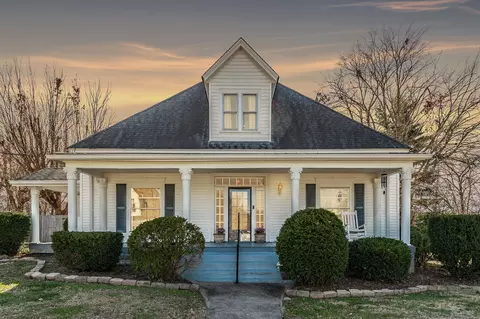 107 High St, Portland, TN 37148