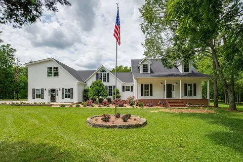 8712 Link Rd, Christiana, TN 37037