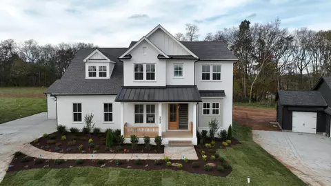 5053 Fairhaven Cir, Thompsons Station, TN 37179