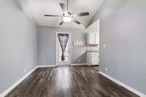 112 Travis Dr, Dickson, TN 37055 photo 9