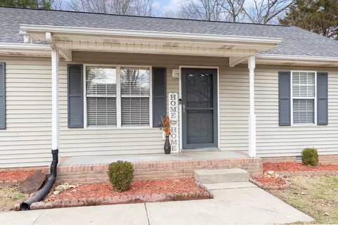 112 Travis Dr, Dickson, TN 37055 photo 4